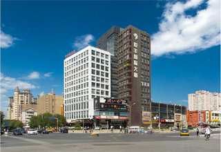 新疆赛车式房车租赁厂家